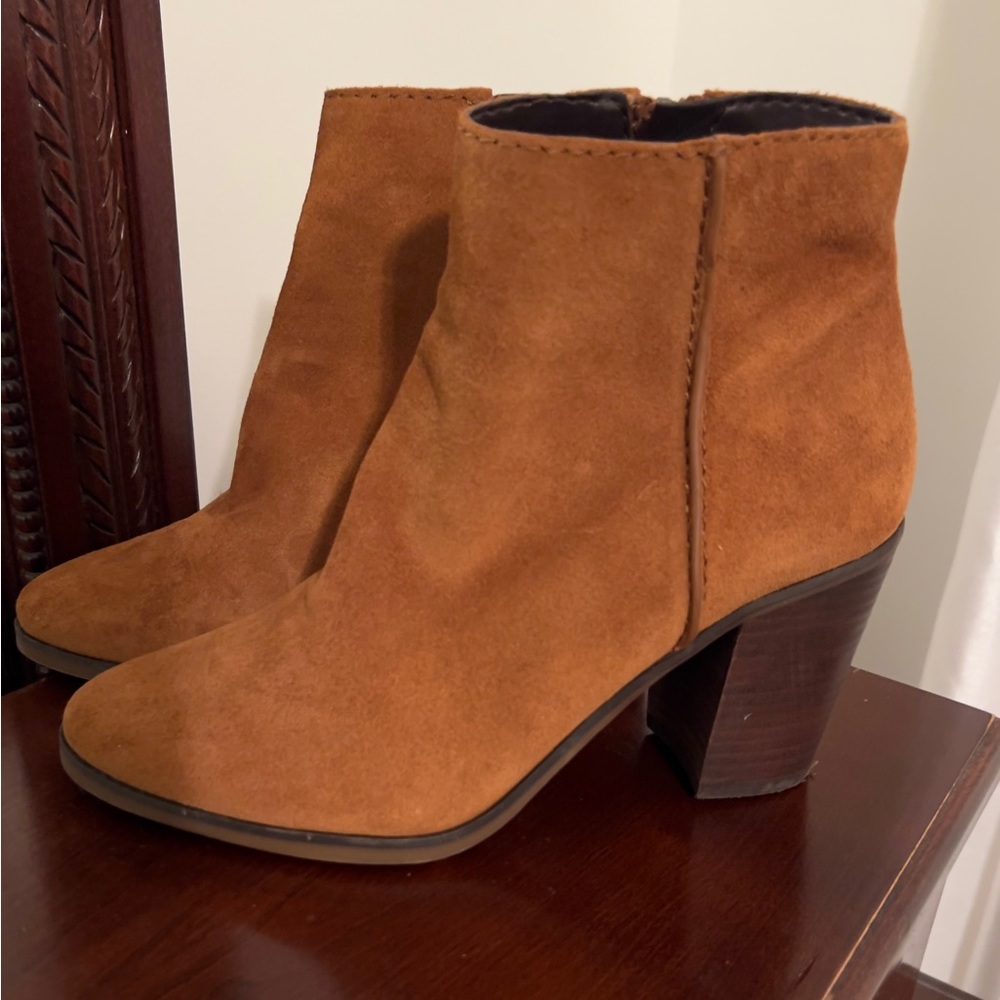 Aldo astardossa brown suede booties